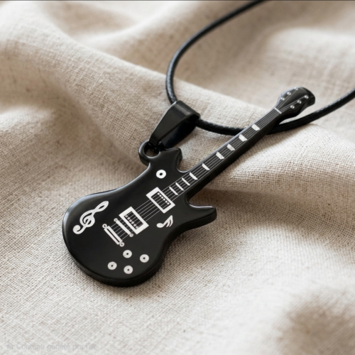 Collier guitare noire