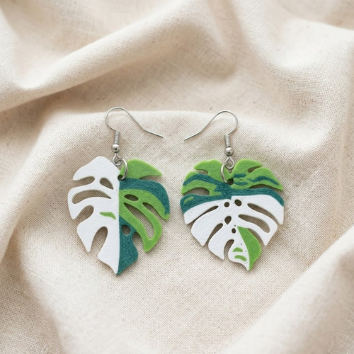 Boucles d'oreilles monstera - création artisanale en impression 3d - bijoux botaniques - vert et blanc - cadeau femme