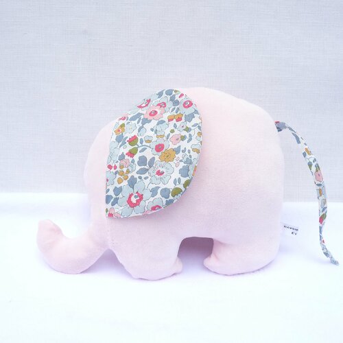 Doudou peluche fille elephant bebe betsy porcelaine minky original cadeau naissance noel  décoration chambre bebe