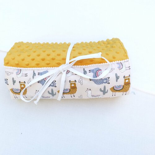 Couverture bébé garçon  naissance 70cmx 90 cm original minky liste de naissance