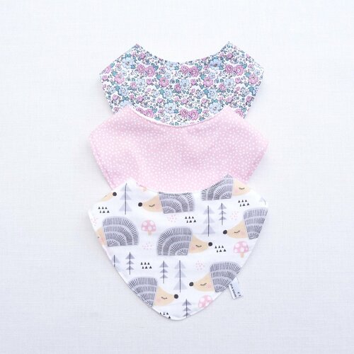 Liste de naissance 0/12 mois lot de trois bavoirs bandana foulard fille cadeau naissance