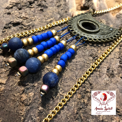 Sautoir femme bleu et or plastron bronze perles sodalite grand sautoir chaine métal doré