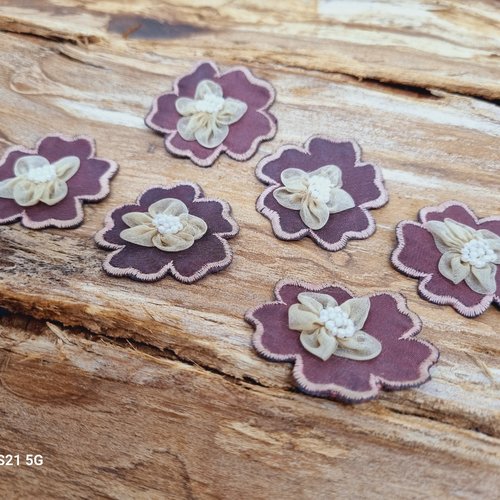 Lot de 6 fleur tissus bordeaux avec perles - 50mm