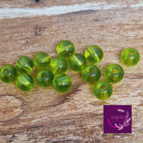 Perle de verre verte translucide 8 mm x 7