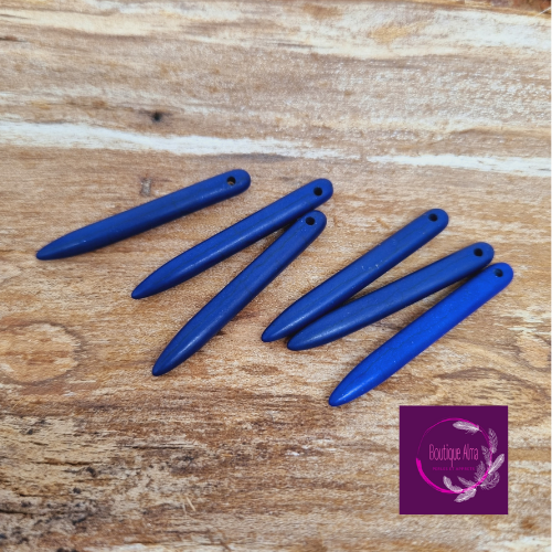 Aiguillettes pierre howlite bleu longueur 44mm x 3