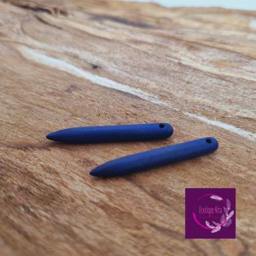 Aiguillettes pierre howlite bleu longueur 40mm x 2