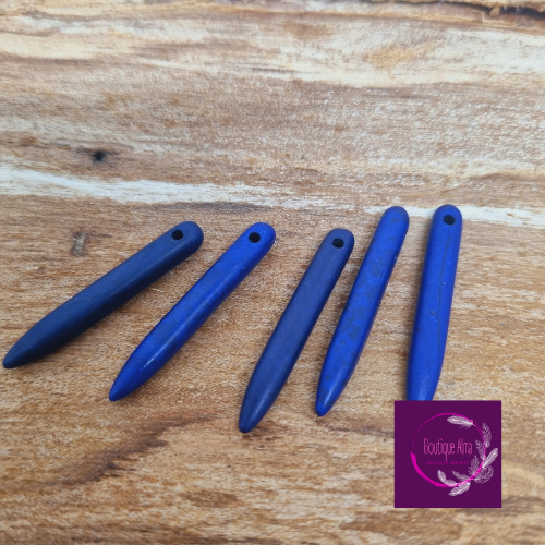 Aiguillettes pierre howlite bleu longueur 34 mm x 5