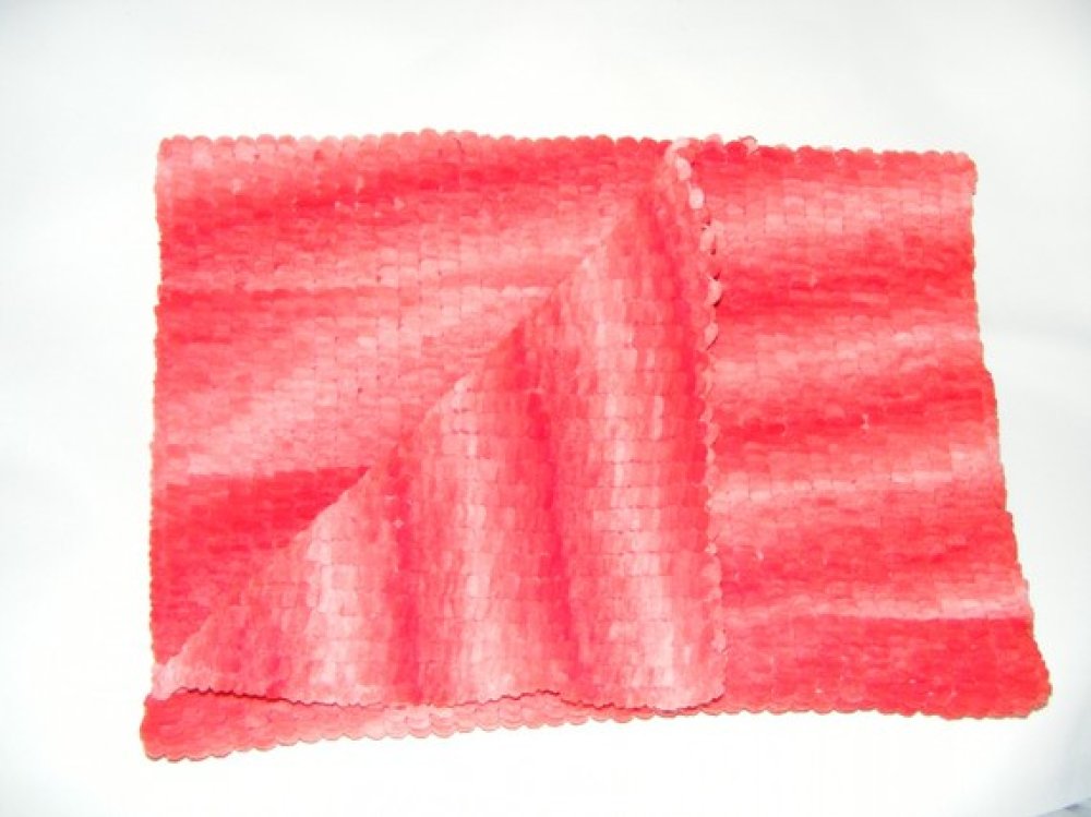 Couverture Bebe En Laine Pompons Un Grand Marche