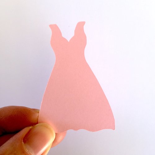 Découpe papier - robe - rose - 4,3 x 6 cm