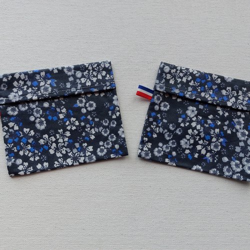 Pochette savon vendu en 1 lot de  2 pièces  n° 11