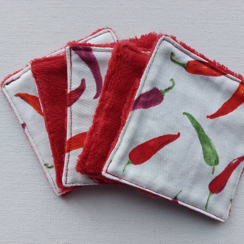 Lingettes démaquillantes motifs piments  en lot de 5  n°18