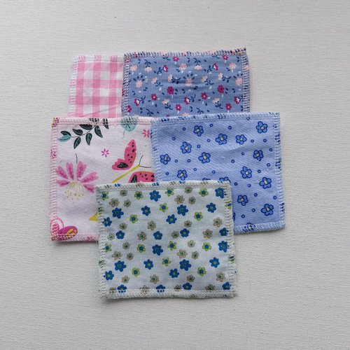 Lingettes démaquillantes assorties en lot de de 5
