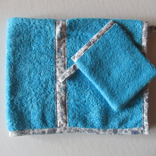 Serviette de toilette enfant  bleue + 1 gant
