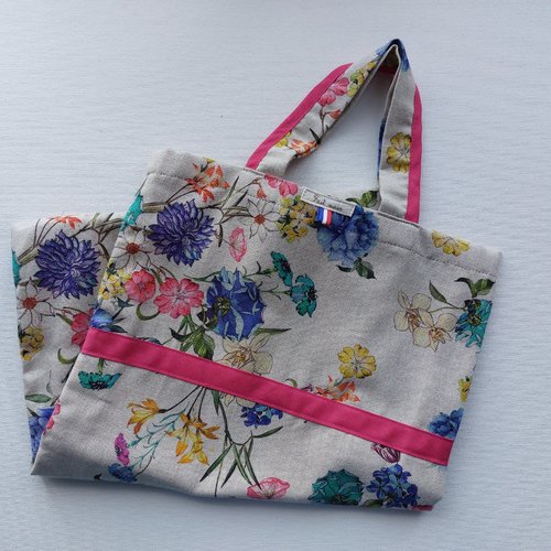 Sac à pain court doublé  ,fleurs roses et bleues
