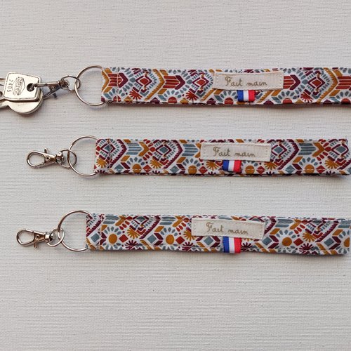Porte clés poignet adulte vendu en 1 lot de 3 pièces