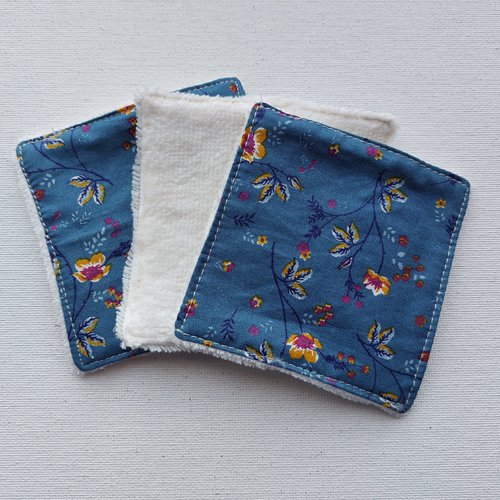 Lingettes démaquillante vendu en 1 lot de 3 pièces