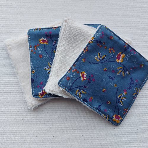 Lingettes démaquillante vendu en 1 lot de 4 pièces