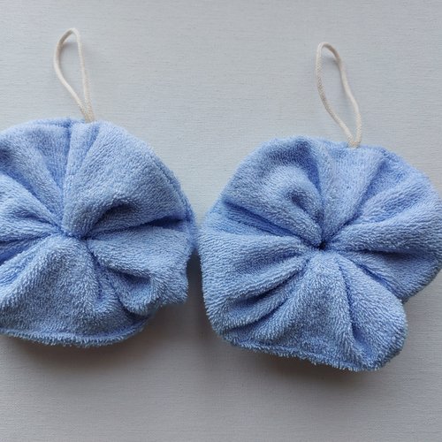 Fleur de douche  en coton éponge 360 gr bleu ciel vendu en 1 lot de 2 pièces