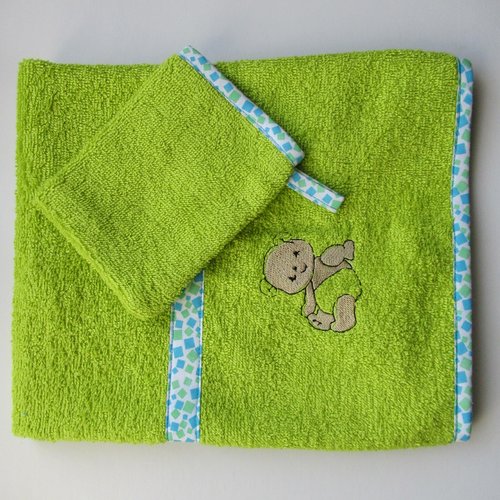 Serviette de toilette pour enfant  brodé ourson + 1 gant