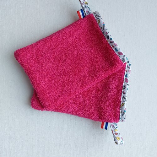 Gant de toilette taille moyenne