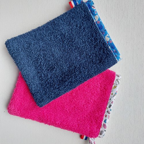 Gant de toilette intermédiaire  ( 7 ans )
