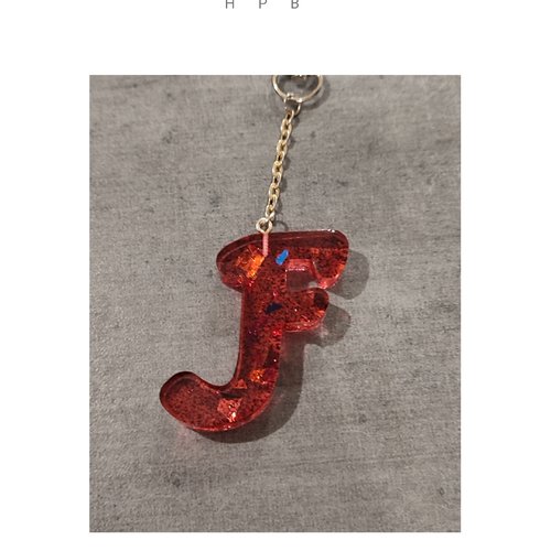 Porte clé alphabet en résine "f"