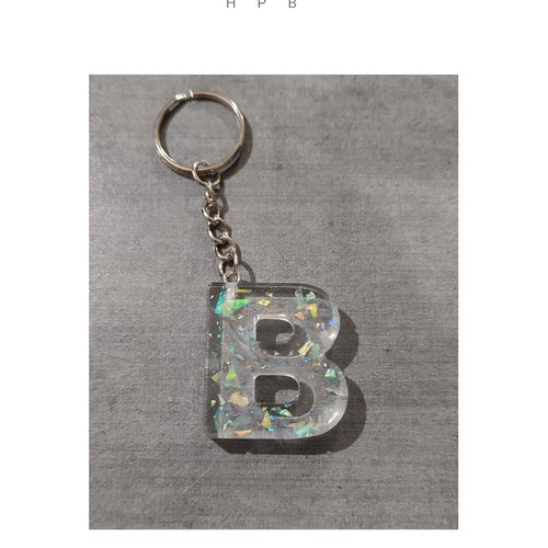 Porte clé alphabet en résine "b"