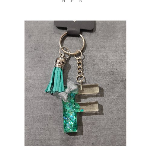 Porte clé alphabet en résine "f"