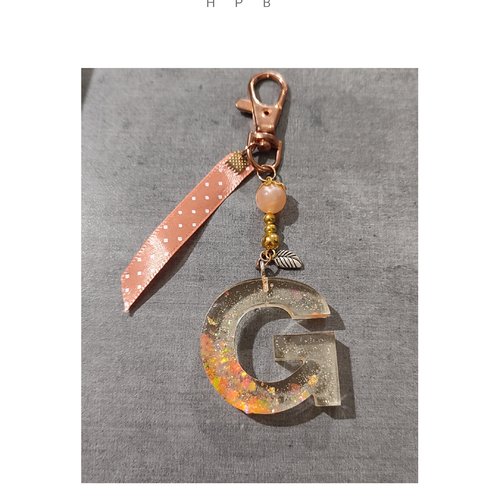 Porte clé alphabet en résine "g"