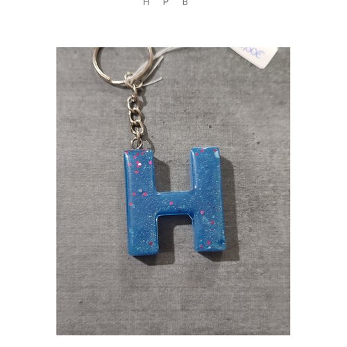 Porte clé alphabet en résine "h"