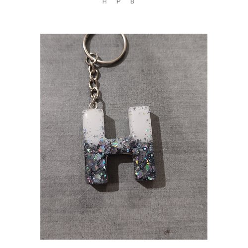 Porte clé alphabet en résine "h"