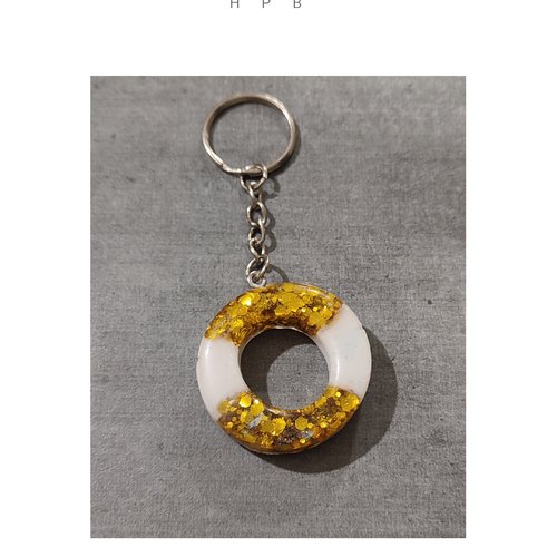 Porte clé alphabet en résine "o"