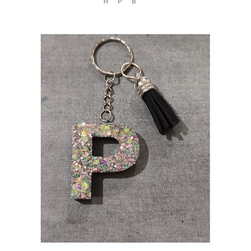 Porte clé alphabet en résine "p"