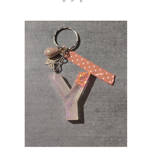Porte clé alphabet en résine "y"
