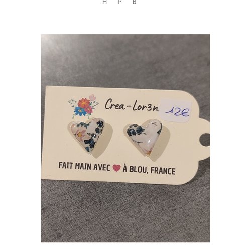 Boucles d'oreilles puces
