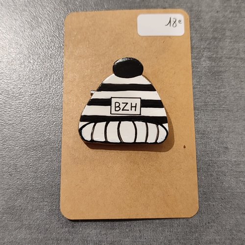 Broche en argile