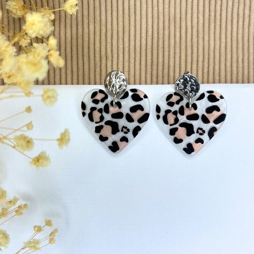Boucles d'oreilles clou coeur léopard