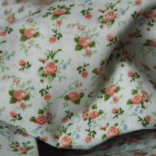 Tissu liberty - 100% coton - petites fleurs - largeur 1m50 