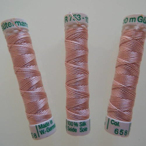 Fil à coudre -  cordonnet de soie gutermann - col 658 - rose