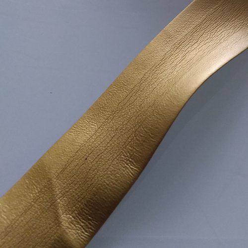 Biais simili cuir très souple- 100% polyester - doré - vendu au mètre 