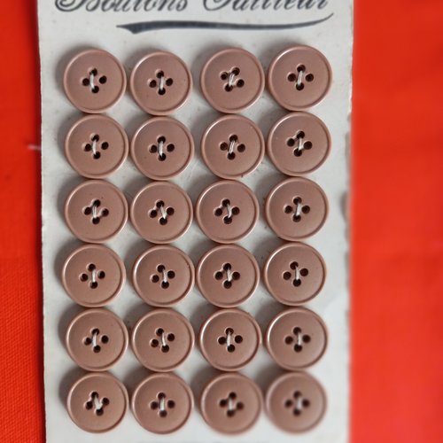 24 boutons vintage