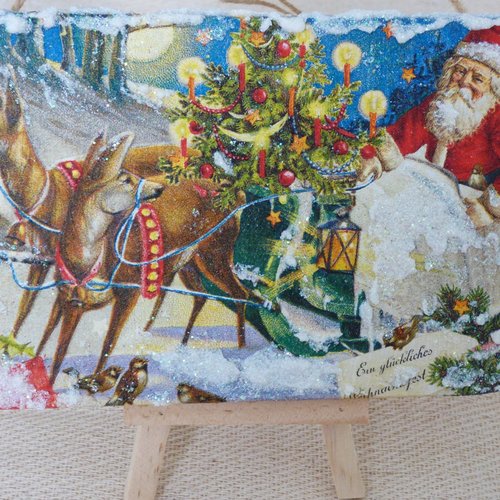 Accessoire de noel vintage à suspendre, père noel sur son traineau,