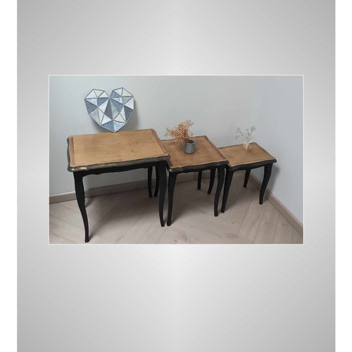 Tables gigognes, tables d'appoint, tables basses