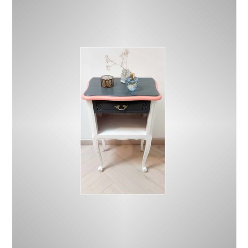 Chevet ancien relooké, chevet vintage, meuble d'appoint, table de nuit relookée, console