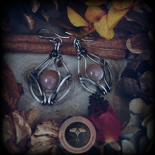 Paire de boucles d’oreilles en argent silver filled pierre de lune pêche et grenat