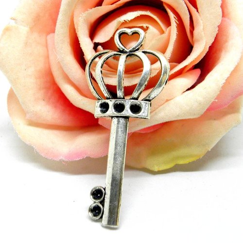 Pendentif grande clé couronne argenté, pendentif grosse clef baroque stylisée argent,
