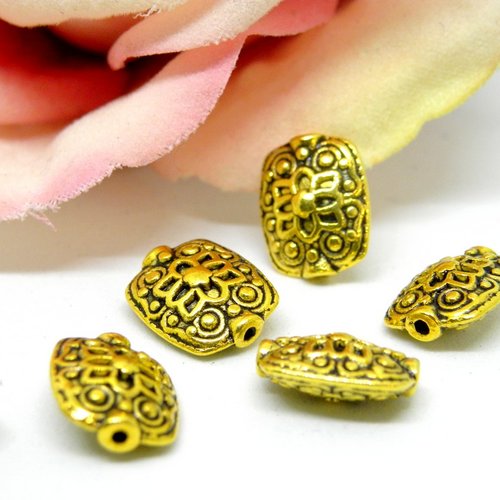 Perle rectangle baroque en métal dorée stylisée, perle baroque filigrane en métal couleur dorée,