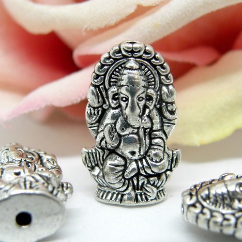 Perle indienne effigie de ganesh, perle bouddha ganesh argentée métal massif,