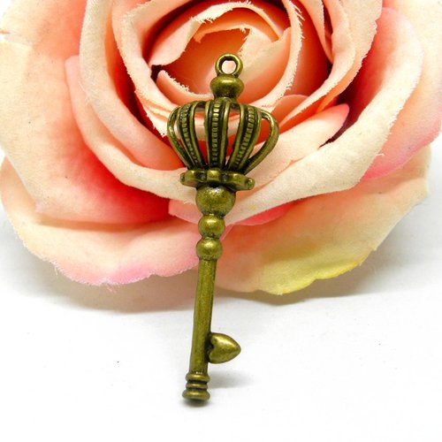 Pendentif x2 grande clé couronne bronze, pendentif grosse clef baroque stylisée bronze,