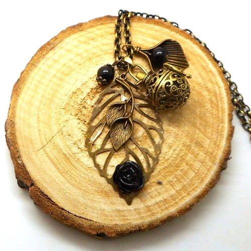 A parfumer!!! collier sautoir a parfumer feuille, fleur noire, breloques feuilles